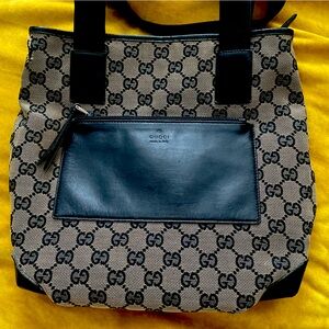 GUC Authentic Gucci GG Canvas Hand bag